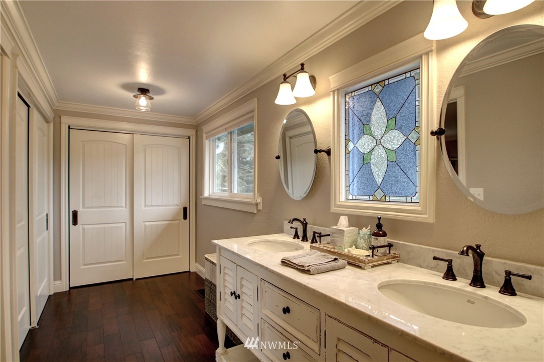 1346 West Beach Road Oak Harbor, WA 98277 - Photo 24 of 40 Gallery Image 24