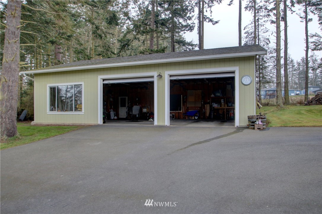1346 West Beach Road Oak Harbor, WA 98277 - Photo 36 of 40 Gallery Image 36