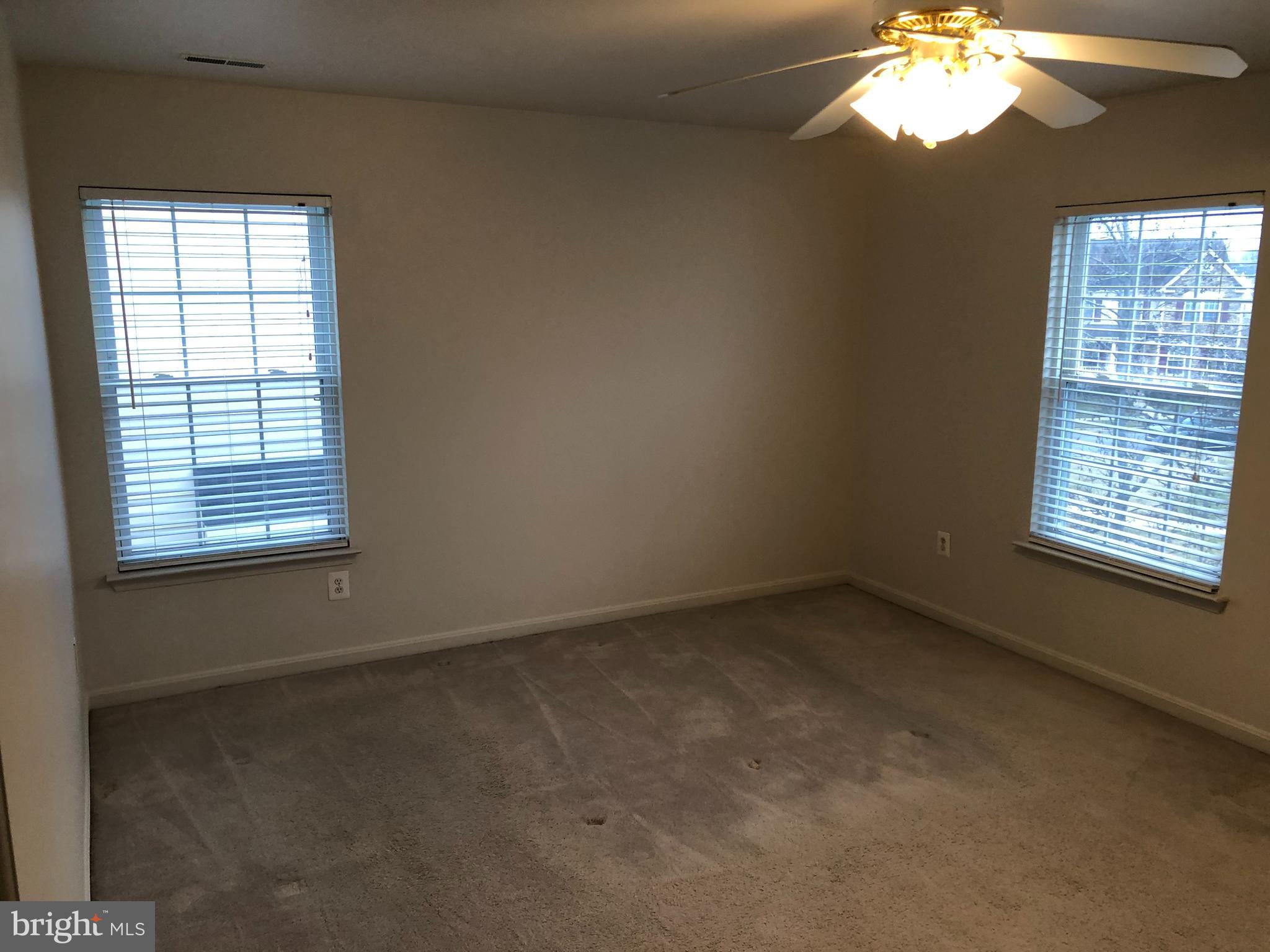 204 Seamaster Road Baltimore, MD 21221 - Photo 13 of 25 Gallery Image 13