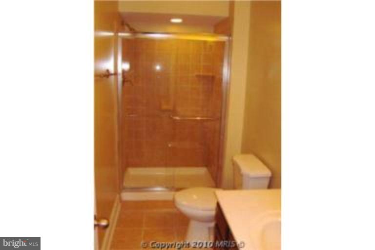7912 Bock Road Fort Washington, MD 20744 - Photo 4 of 5 Bath #1