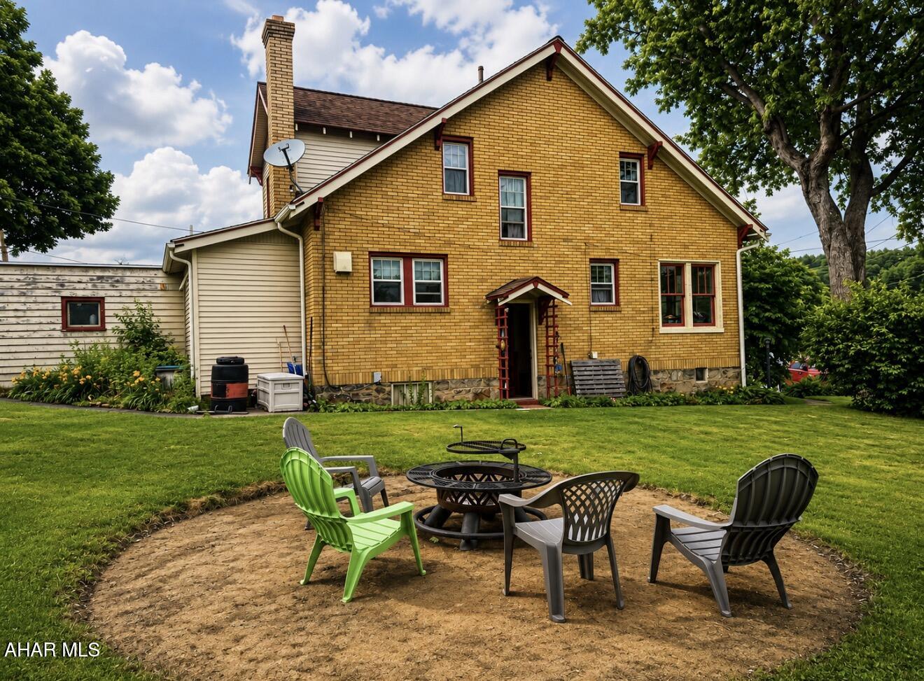 206 West Front Street Clearfield, PA 16830 - Photo 3 of 24