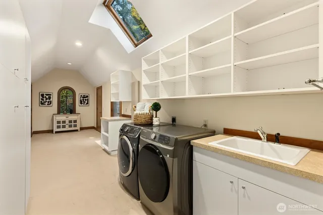 $3,600,000 | 8281 West Mercer Way, Mercer Island, WA 98040