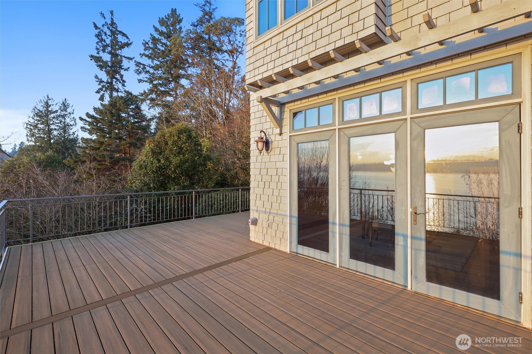 8281 West Mercer Way Mercer Island, WA 98040 - Photo 34 of 38 a balcony with wooden floor