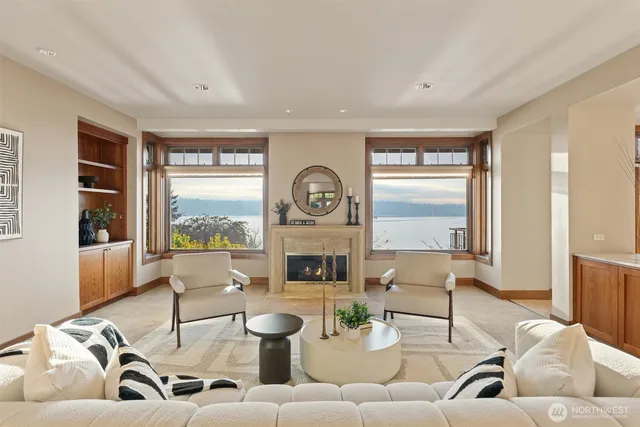 $3,600,000 | 8281 West Mercer Way, Mercer Island, WA 98040