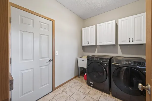 $475,000 | 6102 146th Avenue Northwest, Ramsey, MN 55303