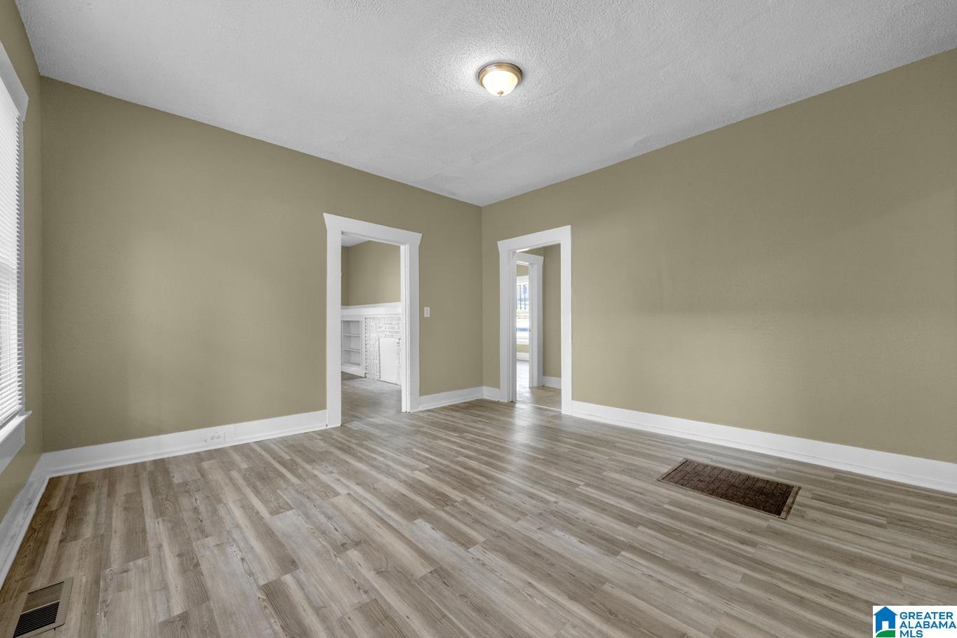 2309 22nd Street Southwest Birmingham, AL 35208 - Photo 5 of 26