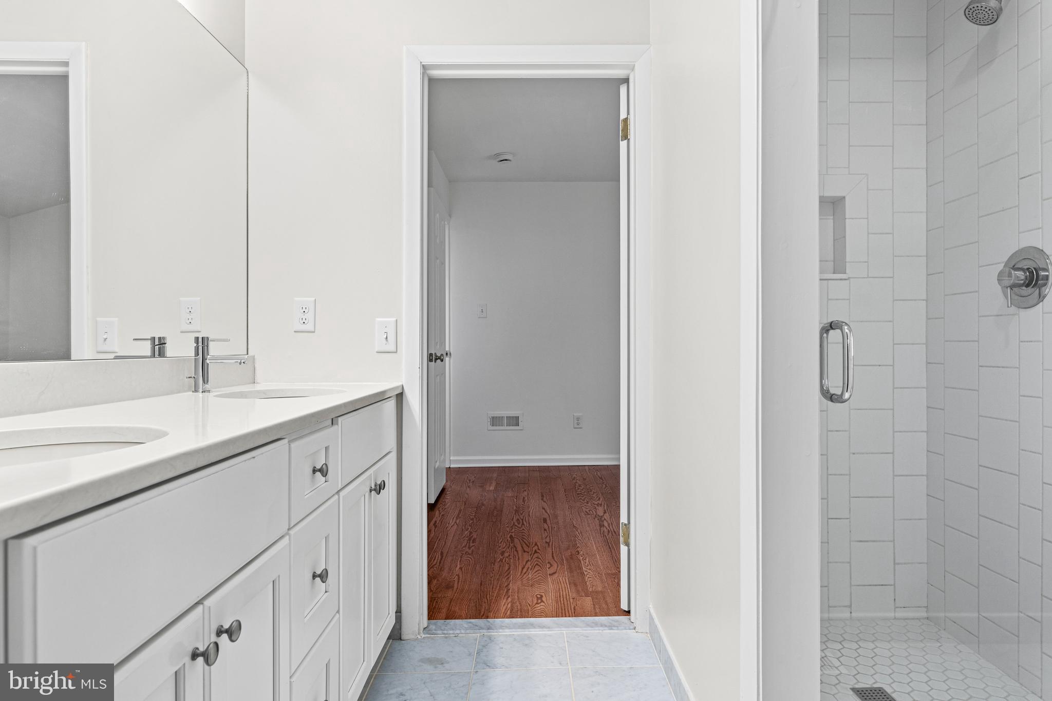 312 South Devon Avenue Wayne, PA 19087 - Photo 28 of 38