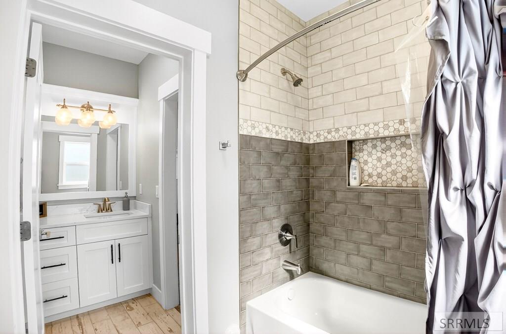 5764 East 65th South Idaho Falls, ID 83406 - Photo 12 of 26