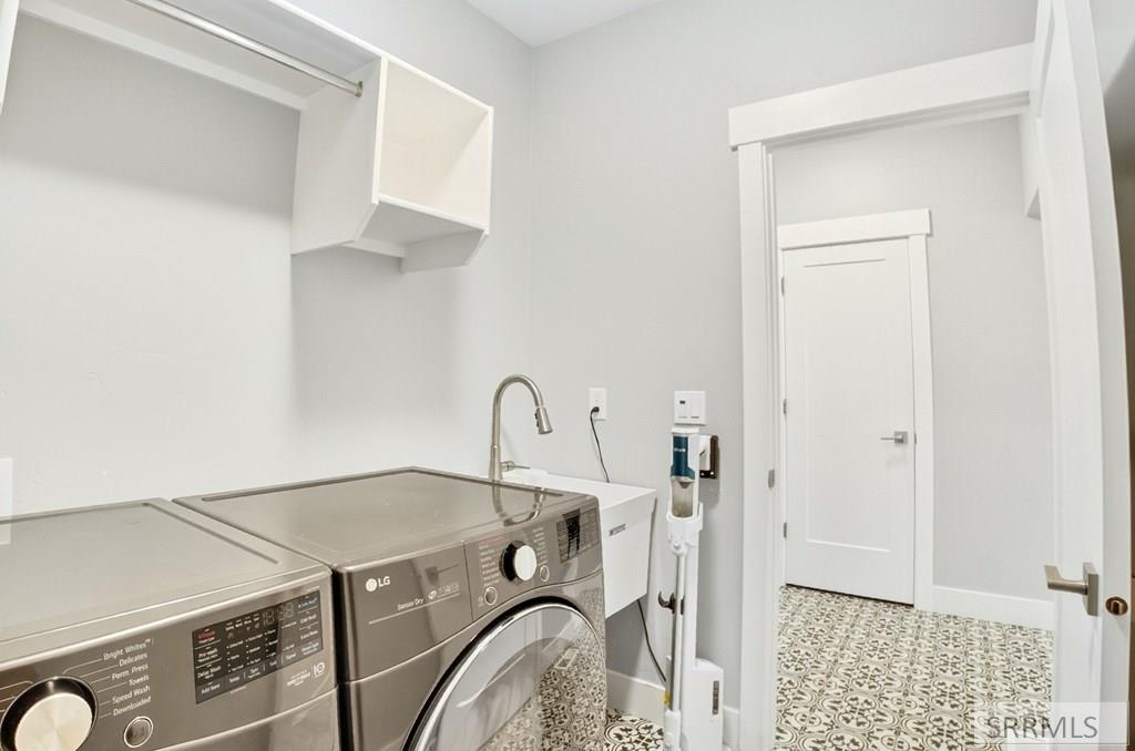 5764 East 65th South Idaho Falls, ID 83406 - Photo 14 of 26