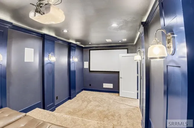 $950,000 | 5764 East 65th South, Idaho Falls, ID 83406