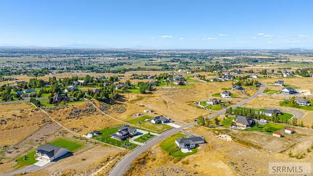 $950,000 | 5764 East 65th South, Idaho Falls, ID 83406