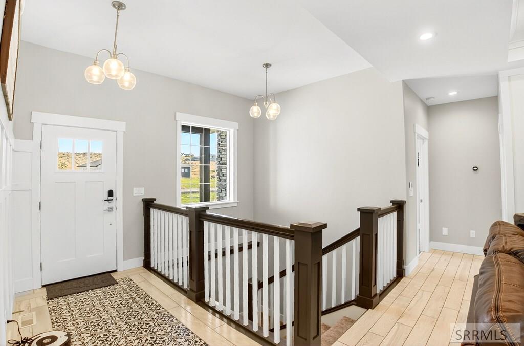 5764 East 65th South Idaho Falls, ID 83406 - Photo 3 of 26