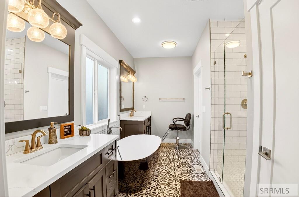 5764 East 65th South Idaho Falls, ID 83406 - Photo 9 of 26