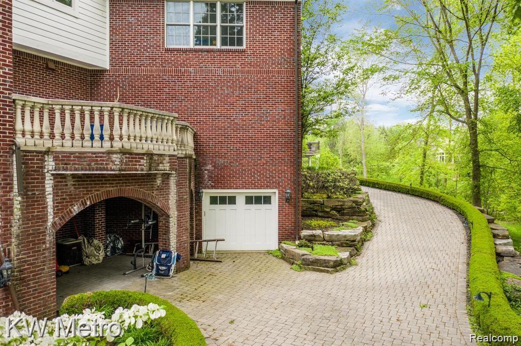 4640 Wind Ridge Court Rochester, MI 48306 - Photo 57 of 59