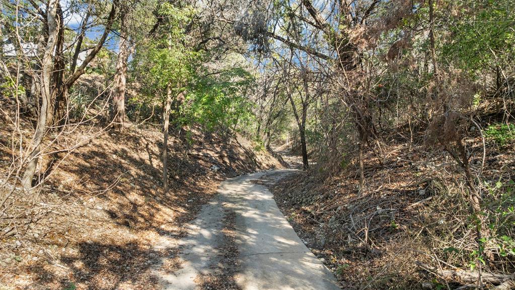 1240 Autumn Oaks Circle China Spring, TX 76633 - Photo 5 of 13 a view of a yard