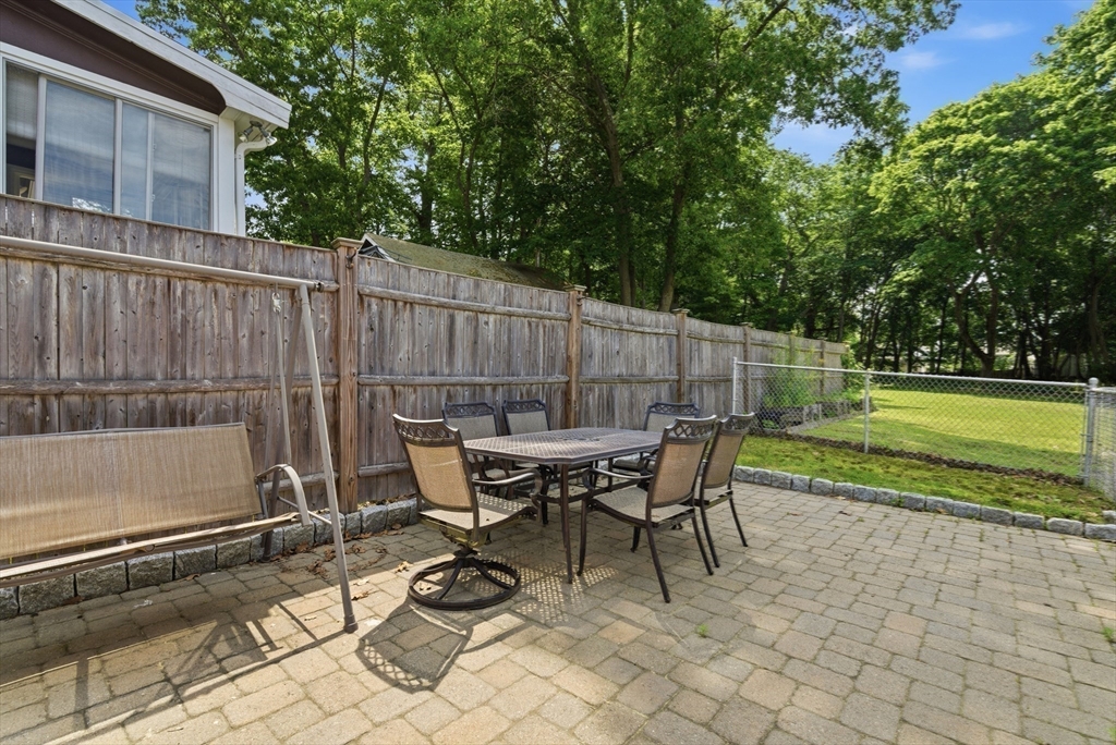 5 Bulfinch Road Lynn, MA 01902 - Photo 15 of 24