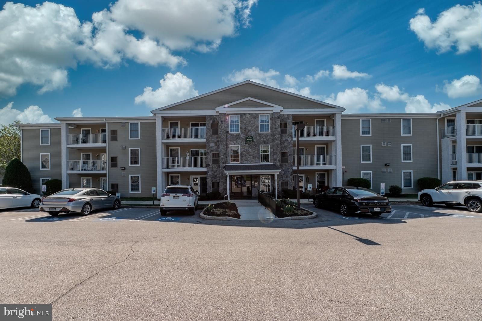 305 Brandon Road Norristown, PA 19403 - Photo 30 of 40 Front of Building