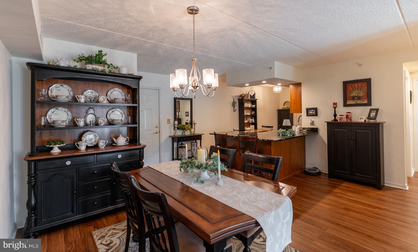 305 Brandon Road Norristown, PA 19403 - Photo 8 of 40 Dining Room