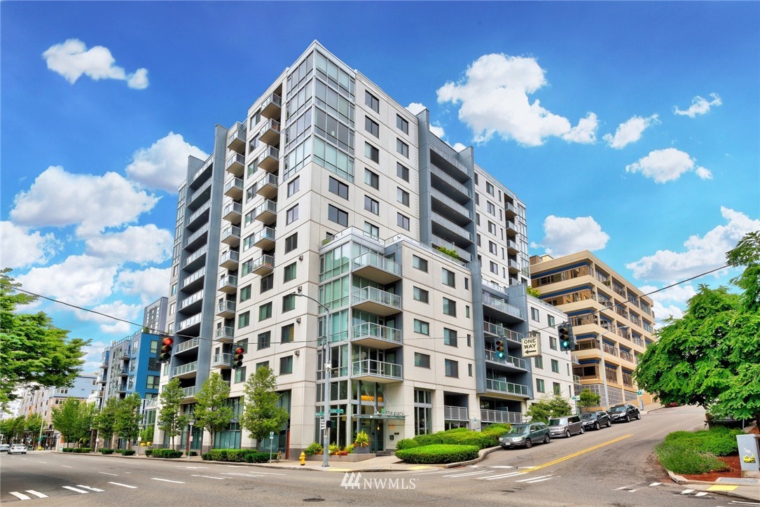 76 Cedar Street, Unit 608 Seattle, WA 98121 - Photo 2 of 23