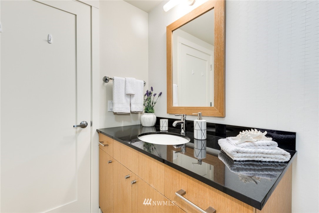 76 Cedar Street, Unit 608 Seattle, WA 98121 - Photo 14 of 23