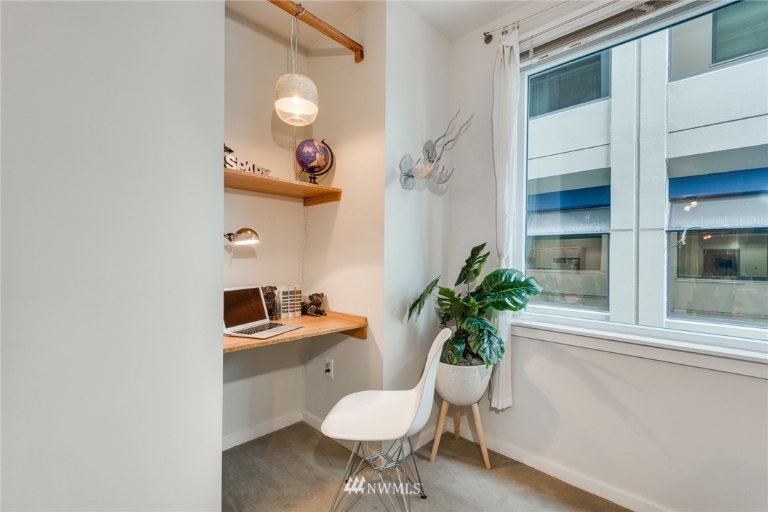 76 Cedar Street, Unit 608 Seattle, WA 98121 - Photo 8 of 23