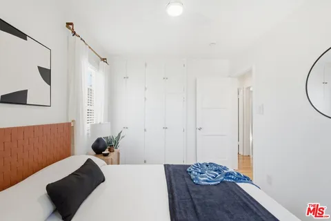 $1,275,000 | 8324 Barnsley Avenue, Los Angeles, CA 90045