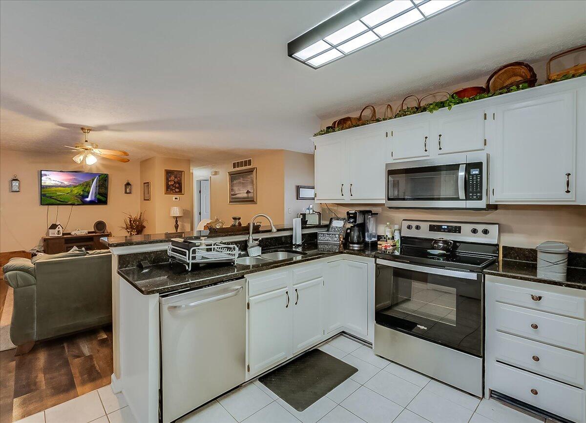 301 East Ridge Drive Nicholasville, KY 40356 - Photo 7 of 26 07-2-5
