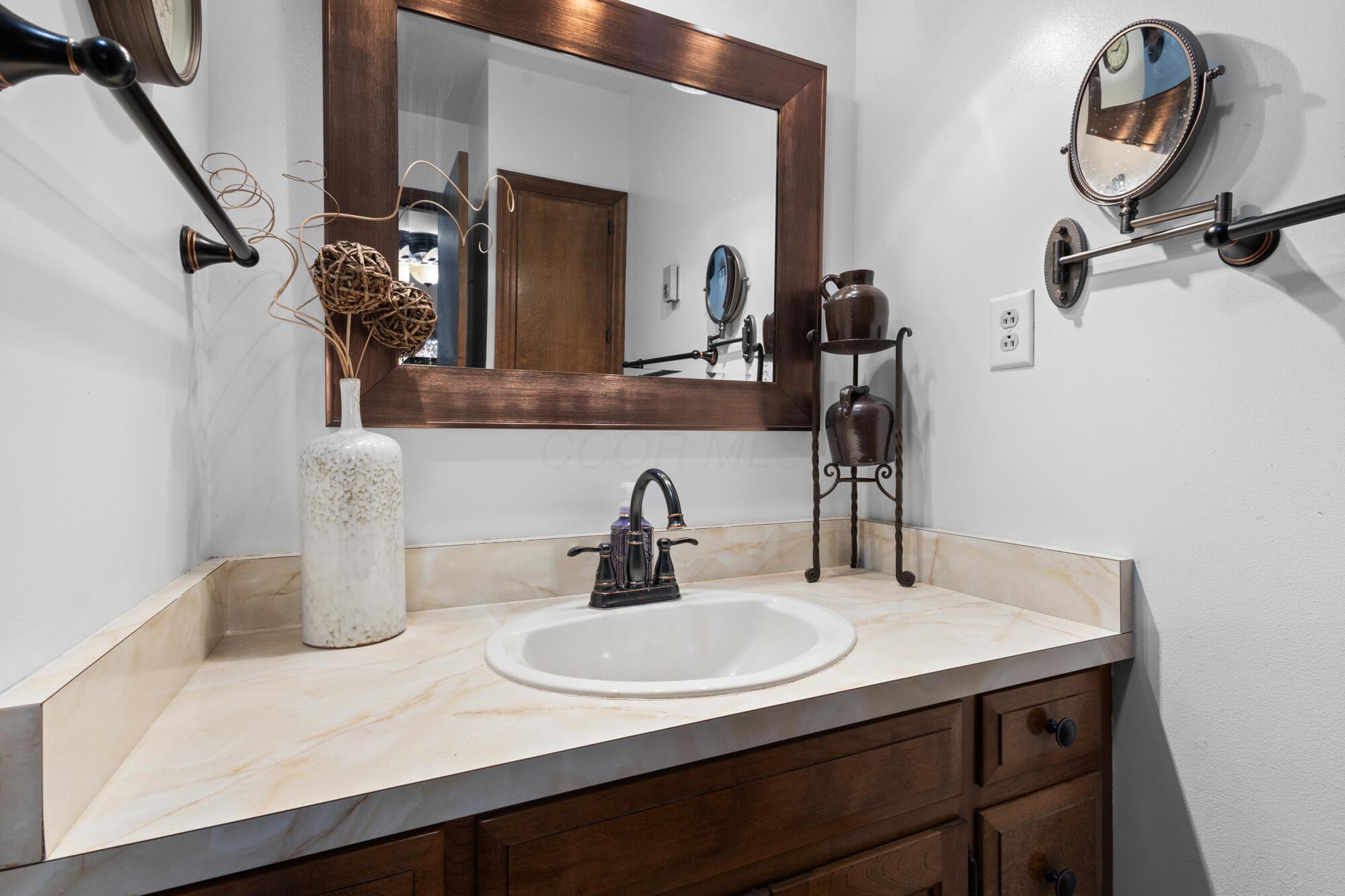 6520 Mills Road Ostrander, OH 43061 - Photo 22 of 58 Master Bath