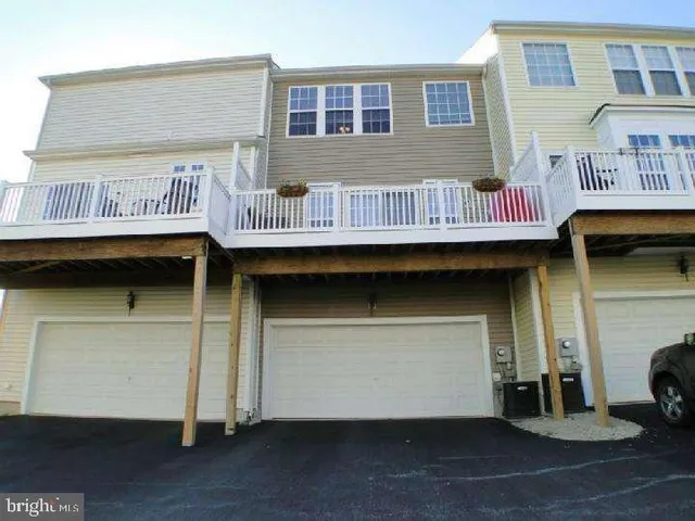 $2,950 | 1914 Cavalier Lane, Chester Springs, PA 19425