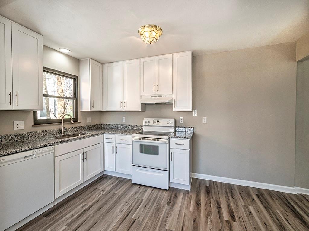 1017 Greentree Road Green Tree, PA 15220 - Photo 10 of 25 Gallery Image 10