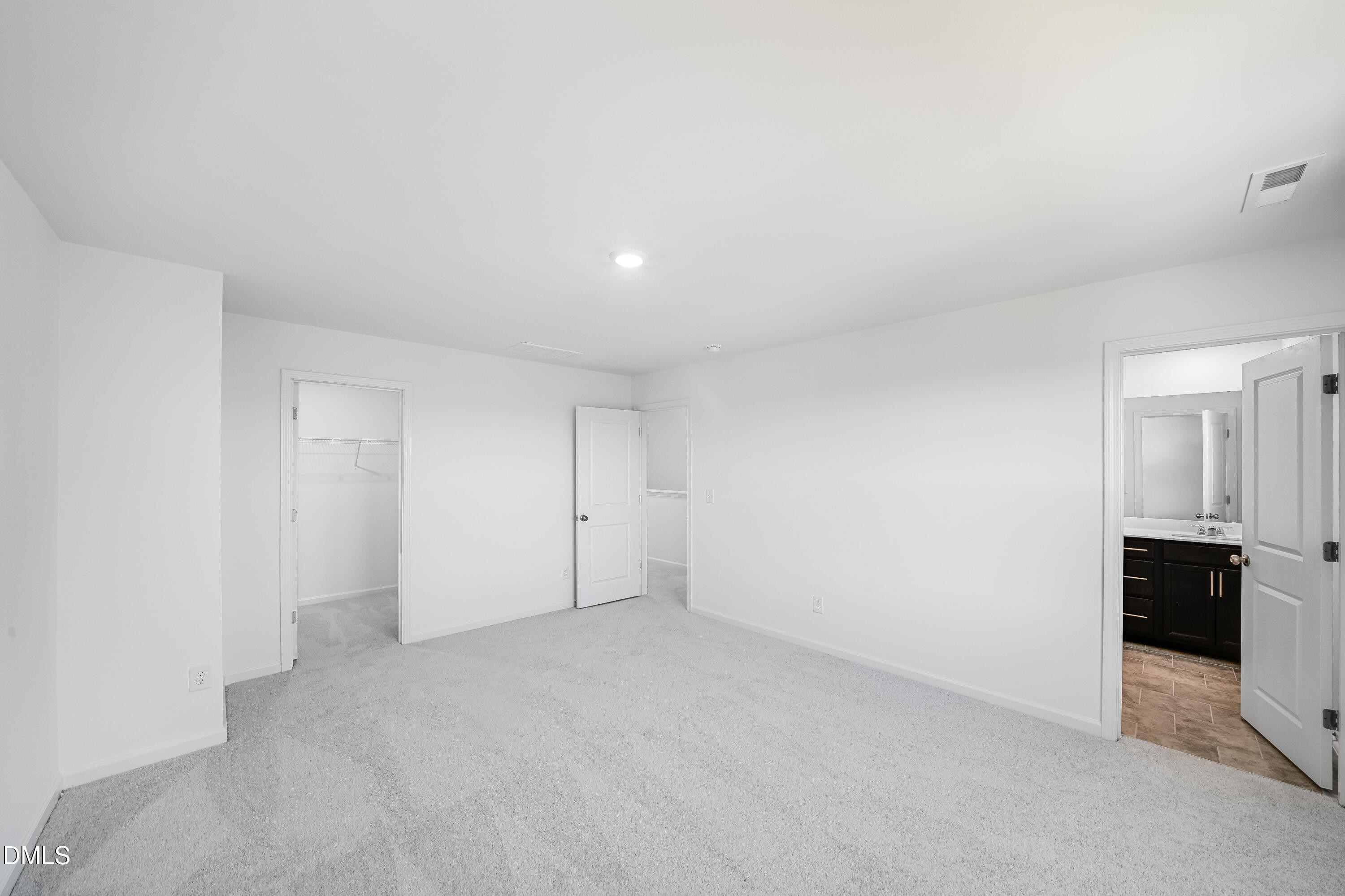 1441 Jay Road Knightdale, NC 27545 - Photo 16 of 56 SUN_Stoneriver_Pic_Colton_OwnersSuite_1o