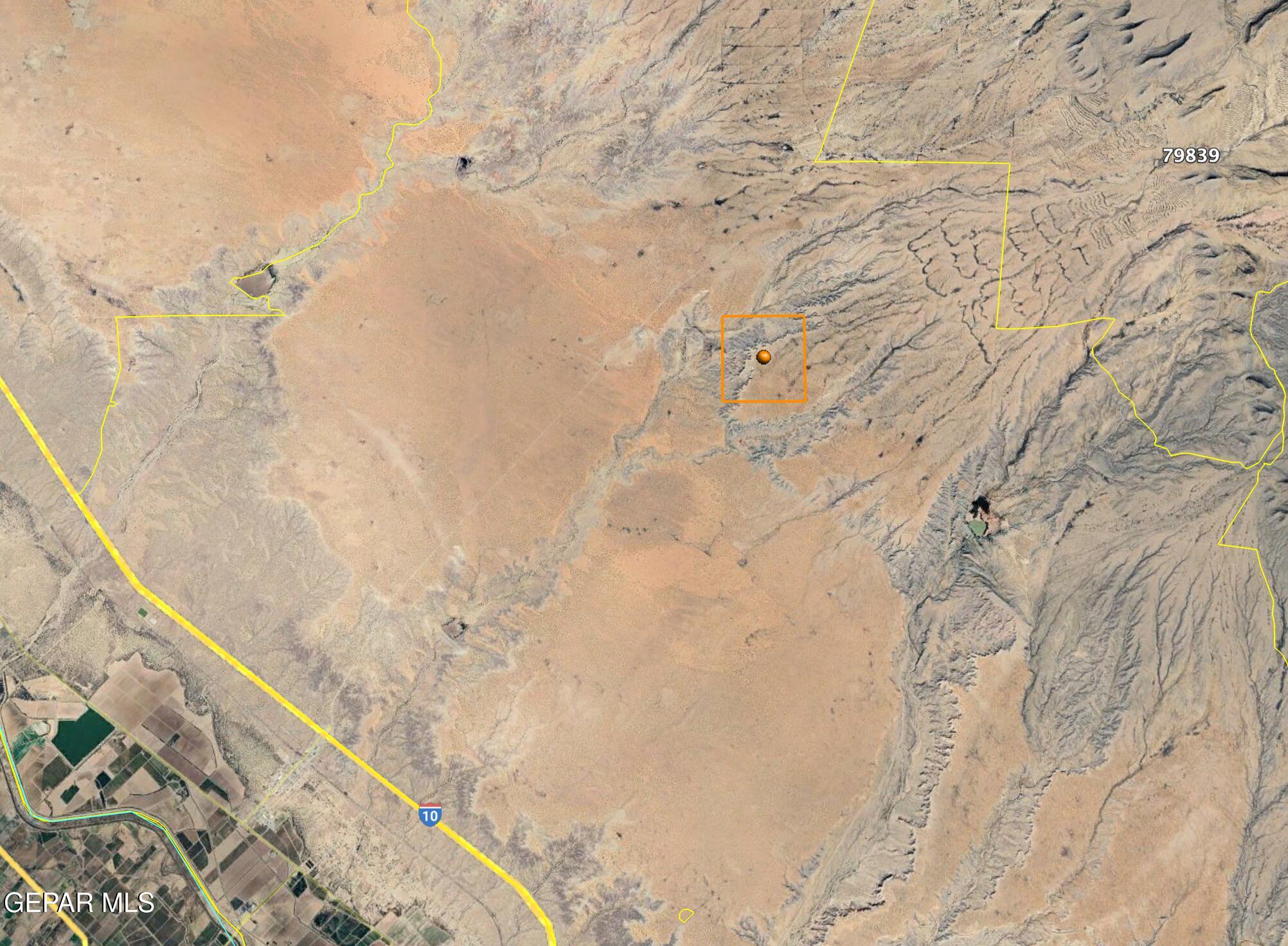 Lot 19 Rancho Del Sol Fort Fort Hancock, TX 79839 - Photo 4 of 4 a bathroom with a bathtub