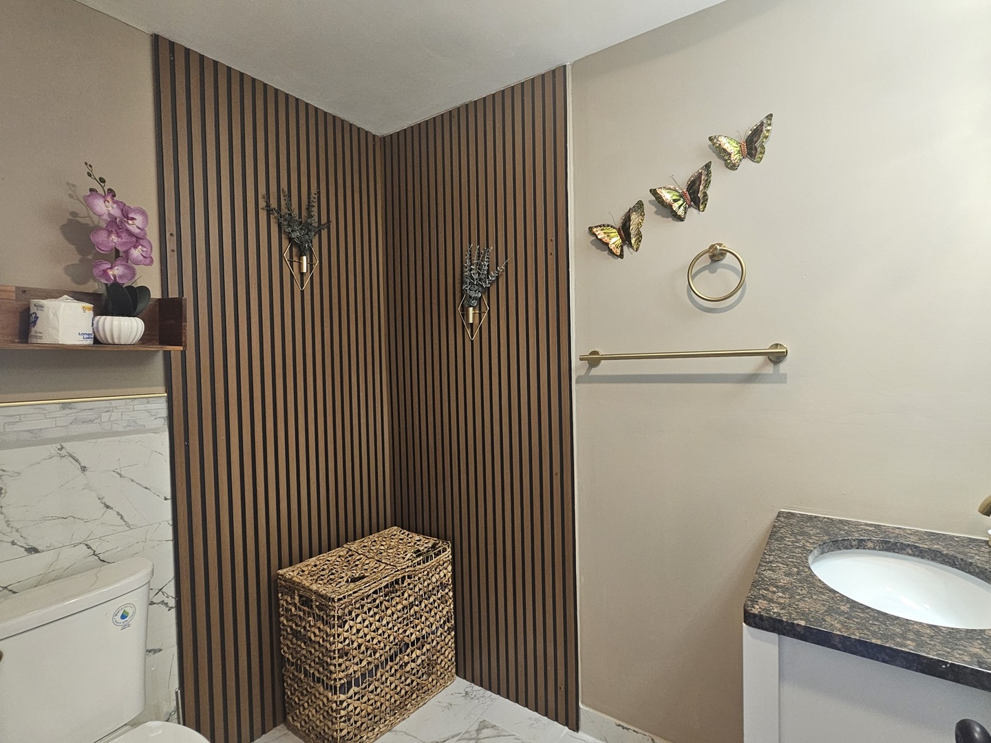 1353 Spring Valley Drive Carol Stream, IL 60188 - Photo 17 of 25 a bathroom with a granite countertop sink a toilet and a shower