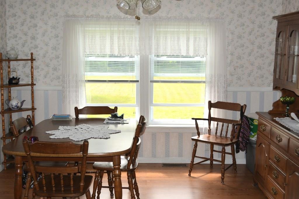 412 West Ridge Road Cornville, ME 04976 - Photo 6 of 35 Dining area