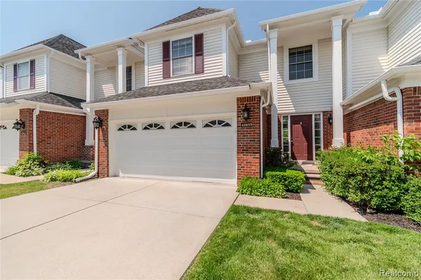 $2,700 | 41859 Mitchell Road, Novi, MI 48377