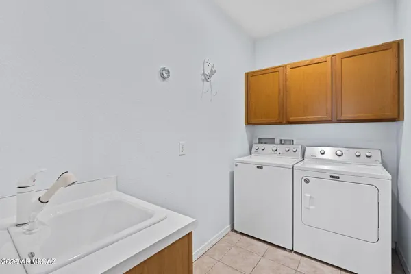 $375,000 | 13401 North Rancho Vistoso Boulevard, Unit 74, Oro Valley, AZ 85755