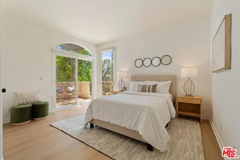 $999,000 | 1920 South Beverly Glen Boulevard, Unit 101, Los Angeles, CA 90025