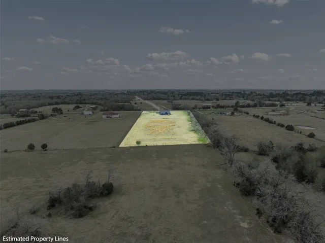 $440,000 | 17831 Fm 1696, Bedias, TX 77831