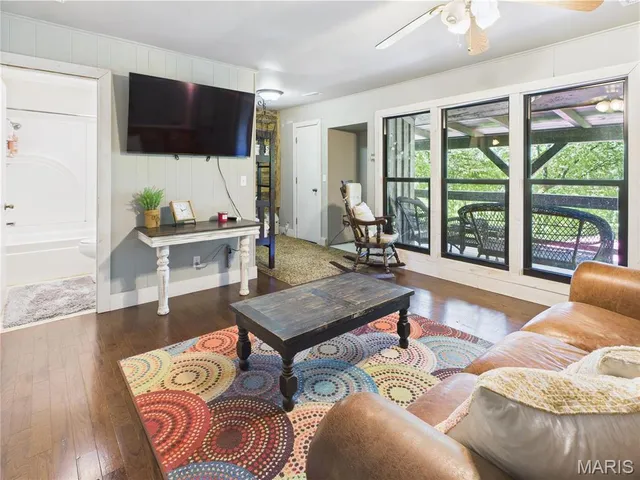 $459,000 | 1 Rich Bark Lane, Van Buren, MO 63965