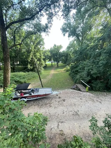 $459,000 | 1 Rich Bark Lane, Van Buren, MO 63965