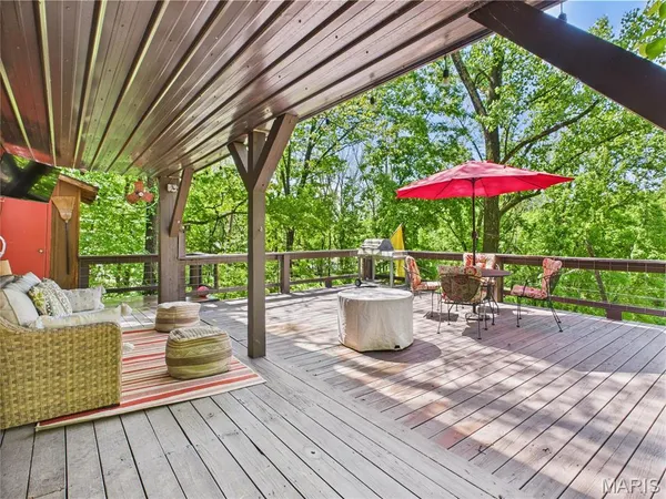 $459,000 | 1 Rich Bark Lane, Van Buren, MO 63965