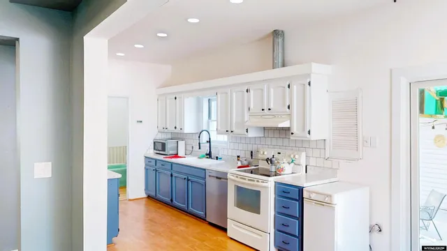 $430,000 | 333 Cascade Street, Lander, WY 82520