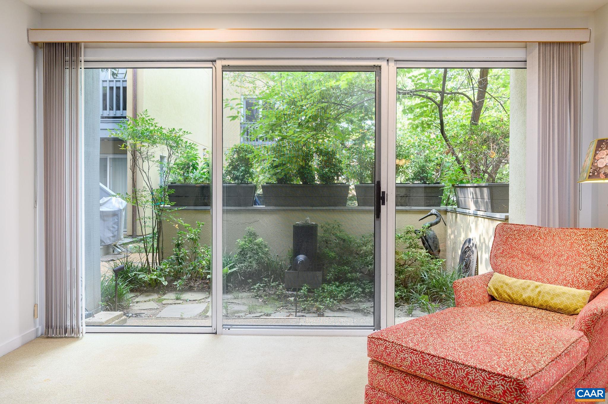 207 2nd Street Northwest, Unit D Charlottesville, VA 22902 - Photo 6 of 18