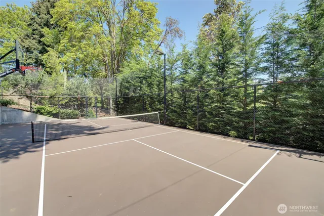 $12,500 | 914 88th Avenue Northeast, Medina, WA 98039