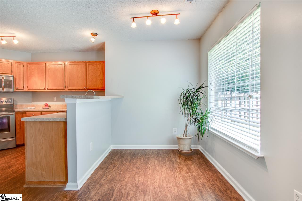 310 Riverside Chase Circle Greer, SC 29650 - Photo 11 of 28 Gallery Image 11