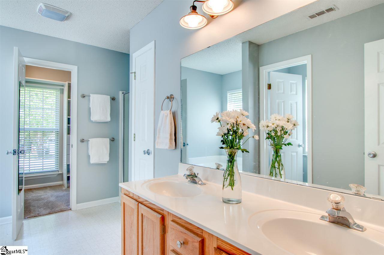 310 Riverside Chase Circle Greer, SC 29650 - Photo 15 of 28 Gallery Image 15
