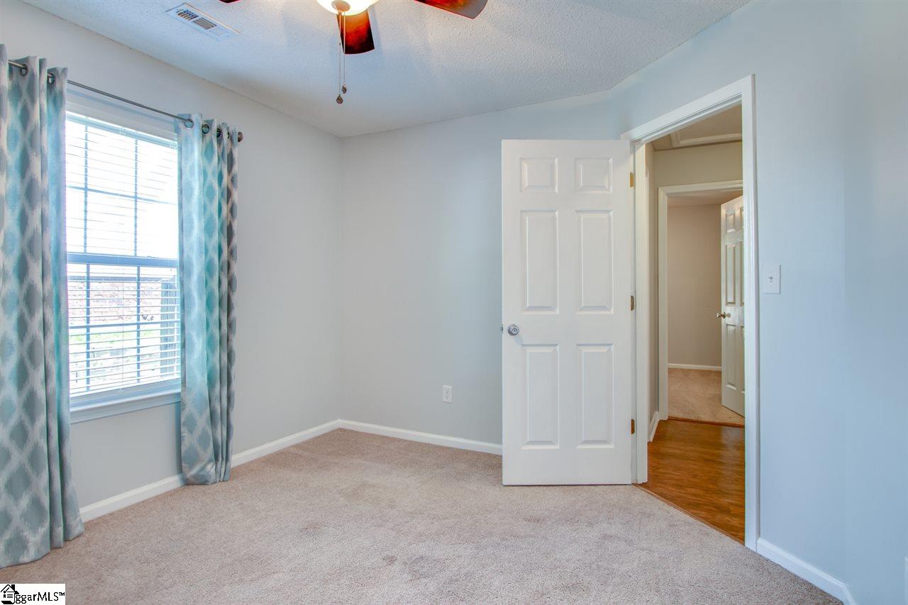 310 Riverside Chase Circle Greer, SC 29650 - Photo 18 of 28 Gallery Image 18