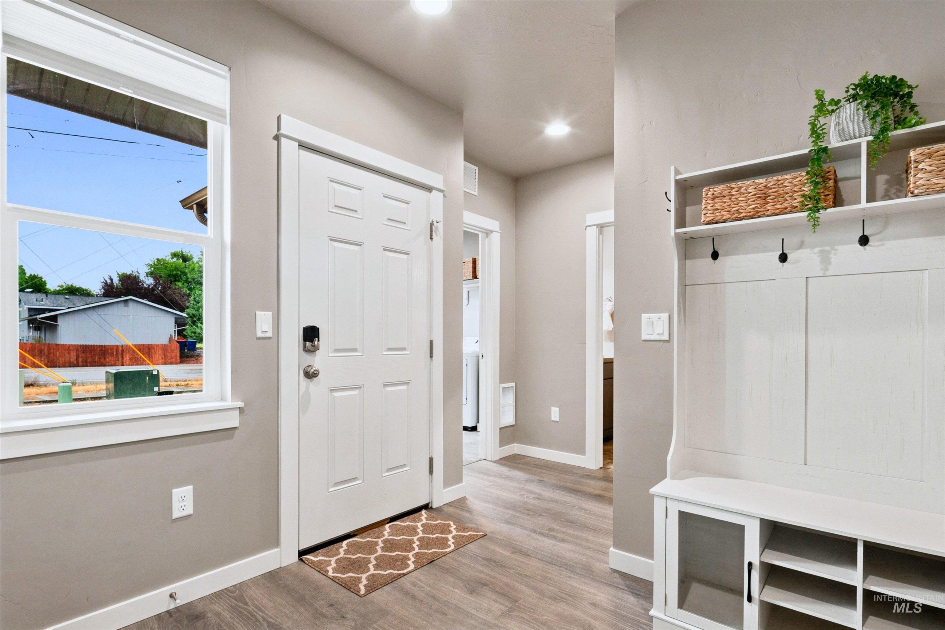 12048 West Victory Road Boise, ID 83709 - Photo 11 of 36