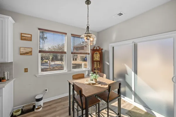 $2,300 | 5333 Cardinal Circle, North Charleston, SC 29418