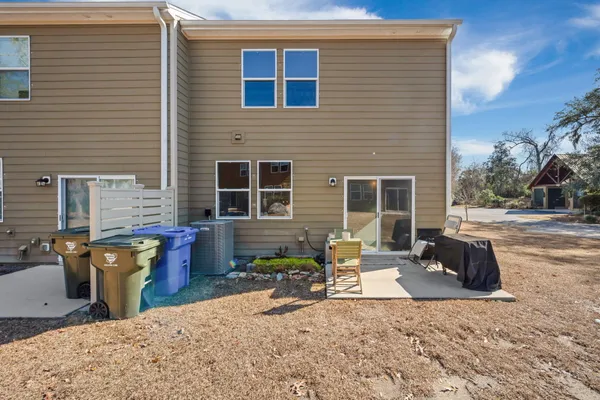 $2,300 | 5333 Cardinal Circle, North Charleston, SC 29418